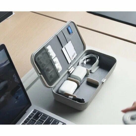 Orbitkey Nest V2