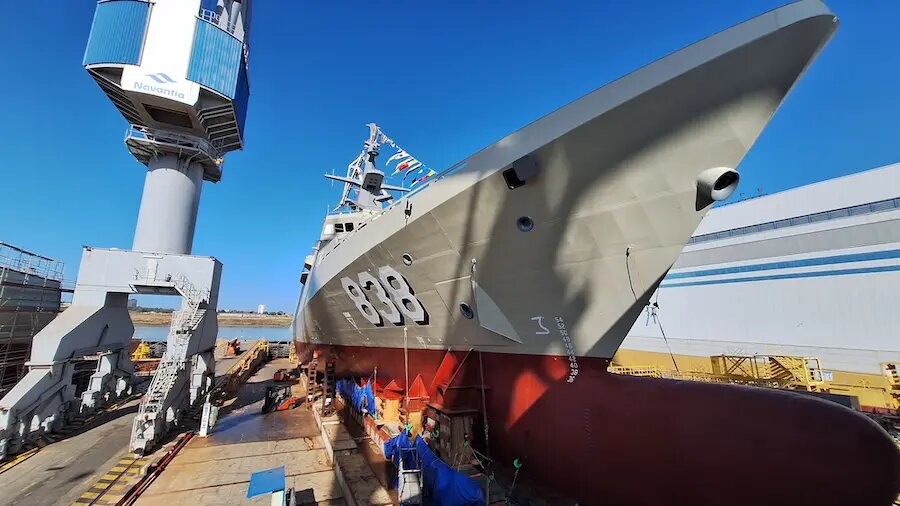 «Медина» на воде: Испанская Navantia спустила на воду шестой корвет для Саудовской Аравии, открывая второй этап программы «Сарават». Фото:  Navantia