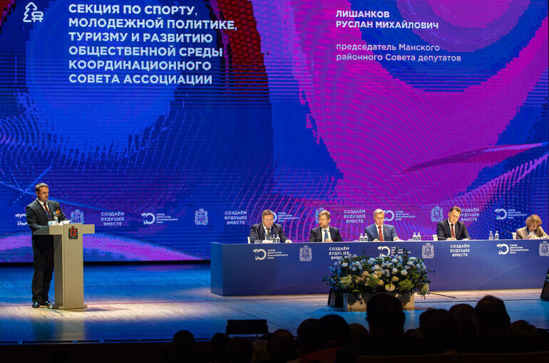   Андрей Бурмистров
