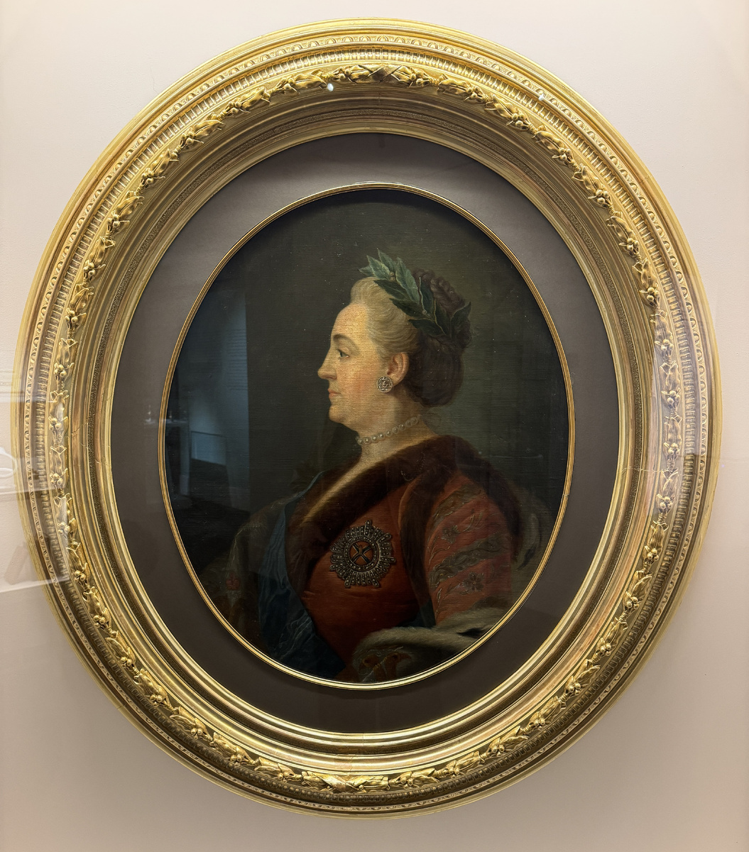 Неизвестный художник..Еатерина II (1729-1796).Франция. Вторая половина XIX века По оригиналу работы Пьетро Ротари 1762 года Холст, масло.Музей-заповедник «Коломенское»