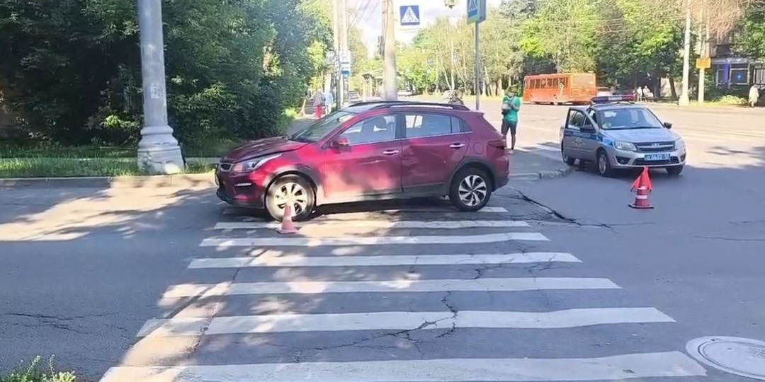 Иномарка сбила ребенка на самокате в Нижнем Новгороде