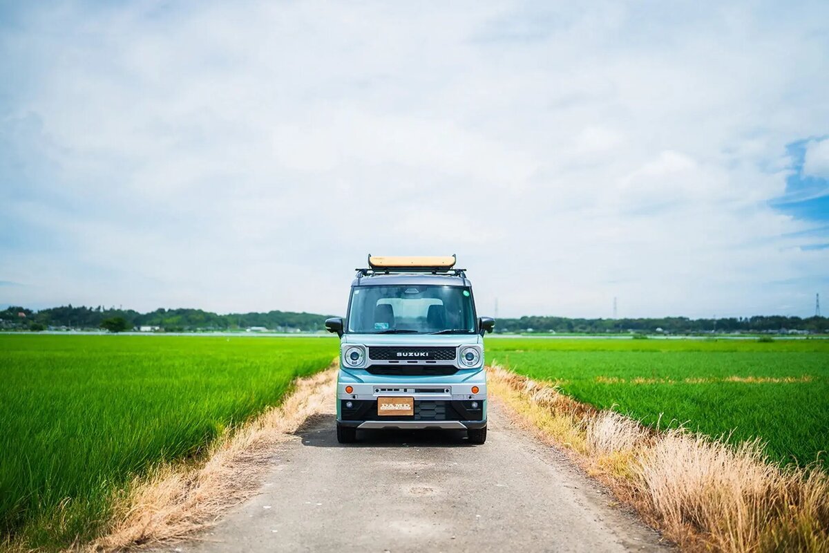    Suzuki Spacia Gear   
Damd