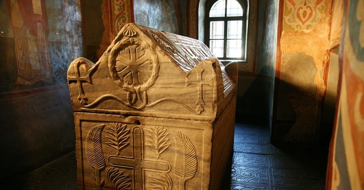 Саркофаг Ярослава Мудрого, Киев