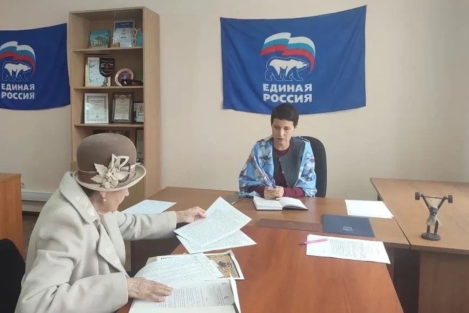    На личном приеме. Фото: из личного архива