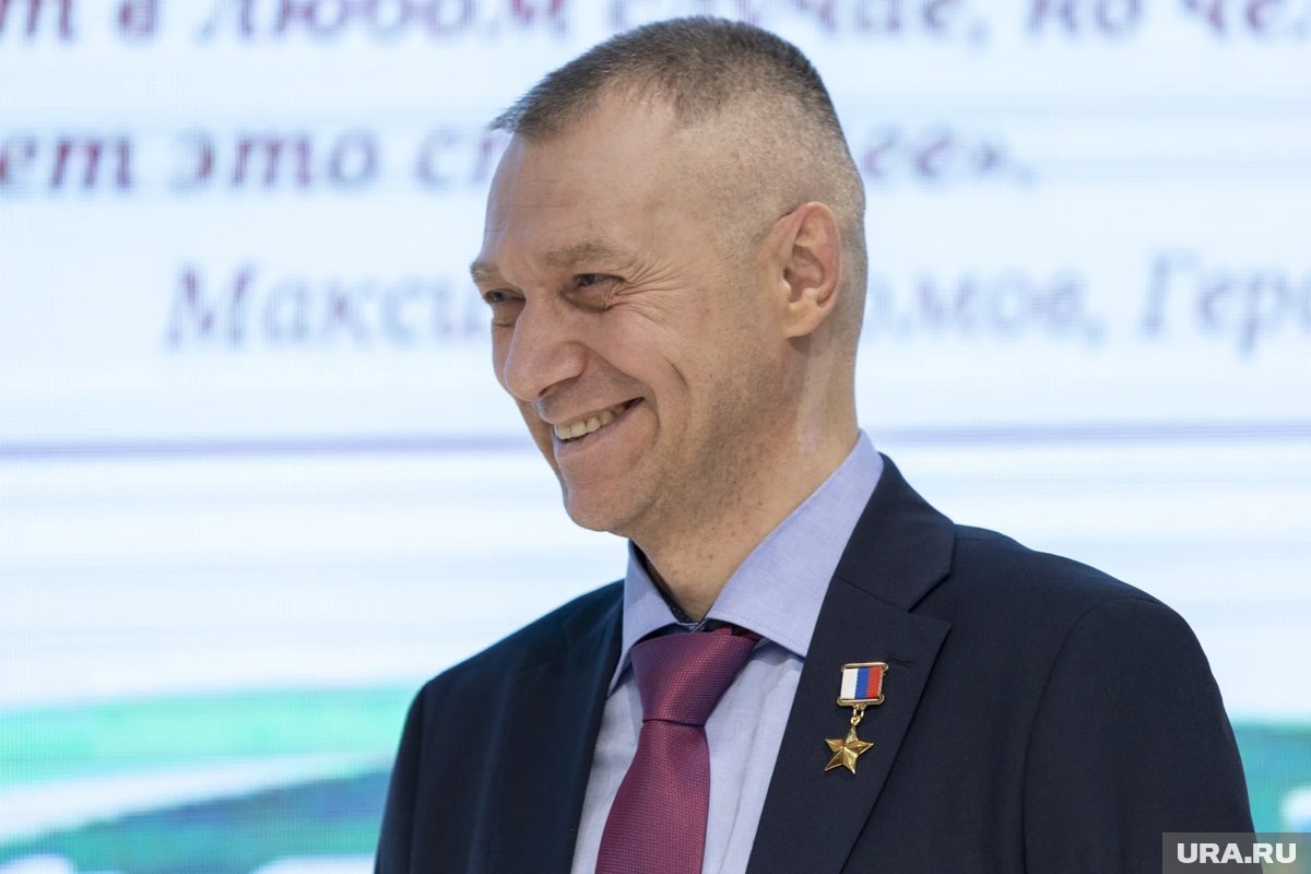    Герой России нацелился на политику