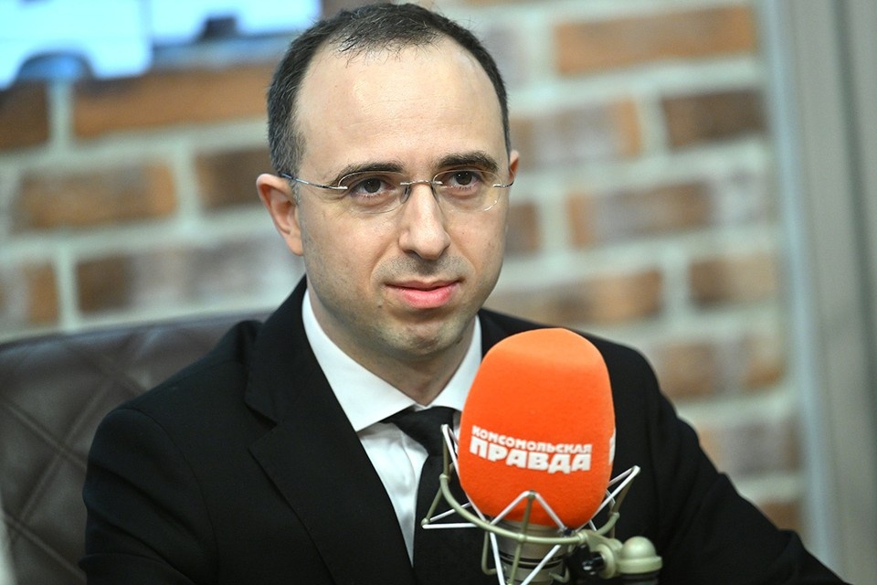    Кандидат физико-математических наук Лоран Джейкобс. Евгения ГУСЕВА