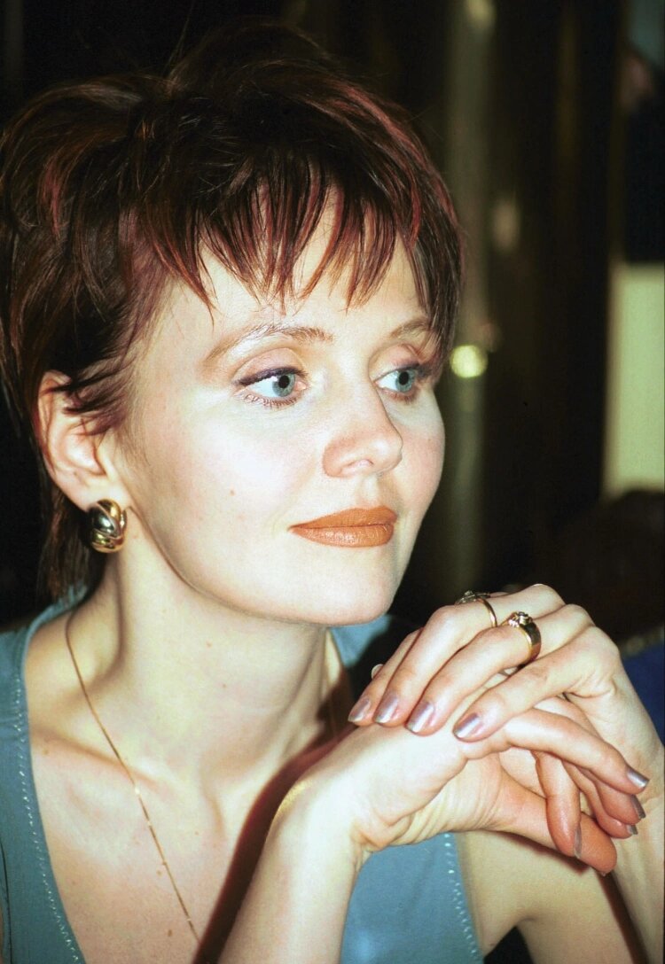 Валерия в 1999 году