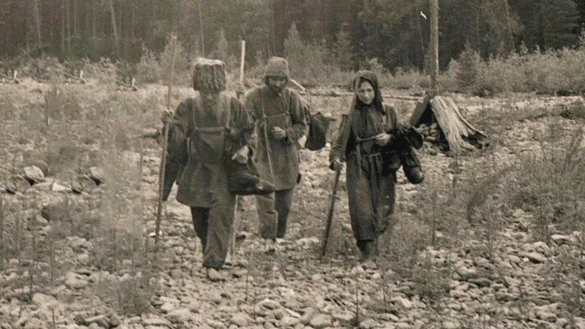 В первые годы после встречи с геологами