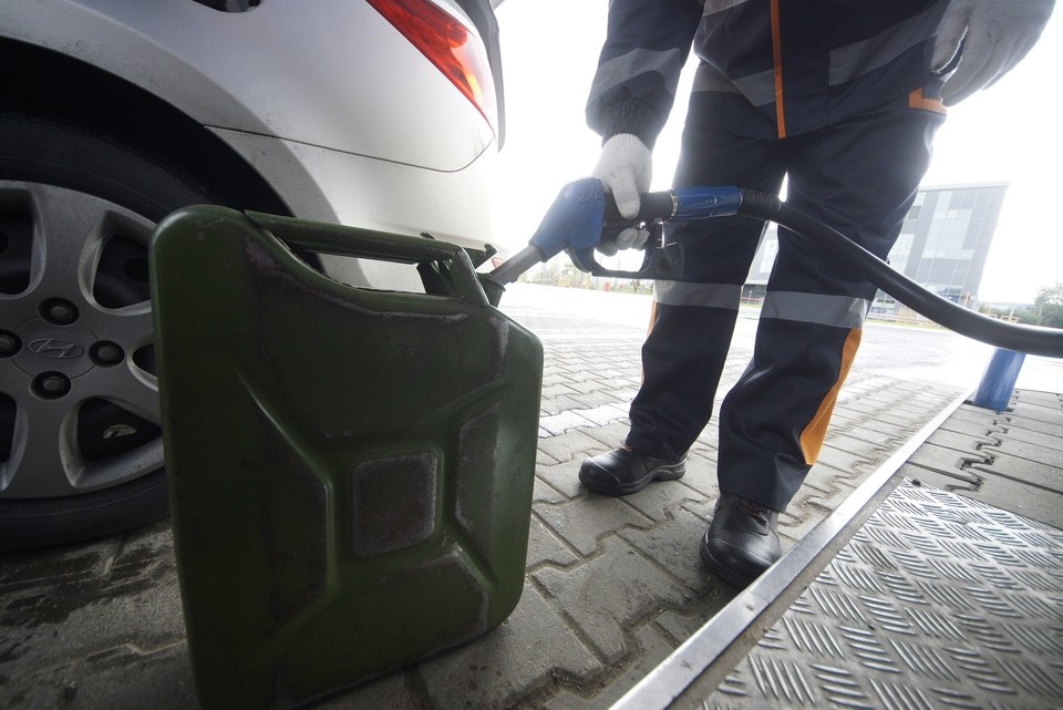    Ульяновцы подсказывают друг другу адреса заправок с бензином Архив "КП"