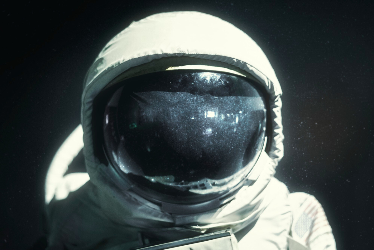     Как устроен космический скафандр: 5 фактов об одежде космонавтов