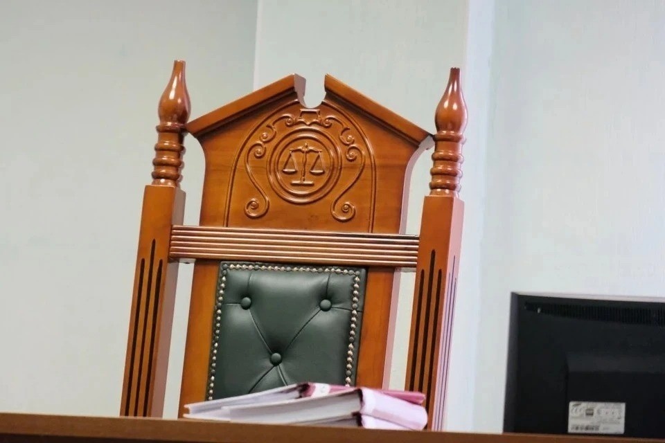    В Крыму девушка получила три года условно за мошенничество на 21 млн рублей Артем КИЛЬКИН
