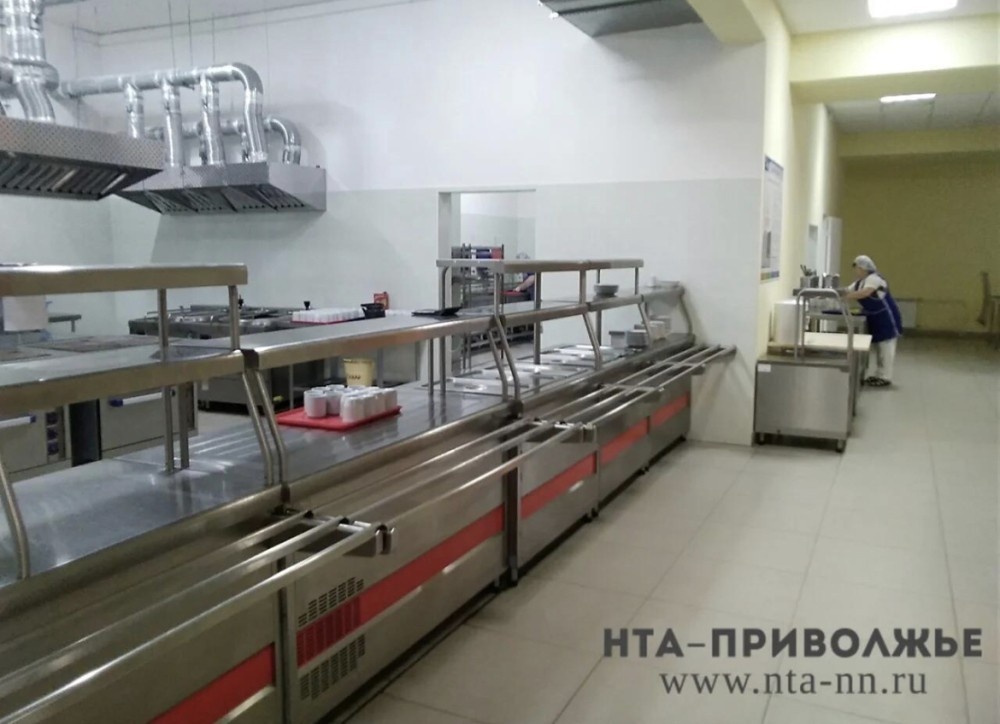    Школьную столовую в Удмуртии отремонтировали по требованию прокурора