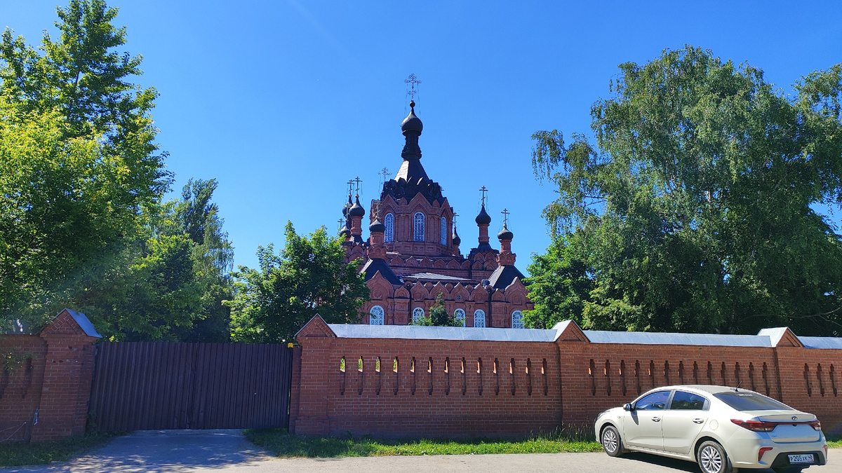 Женский монастырь в Шамордино