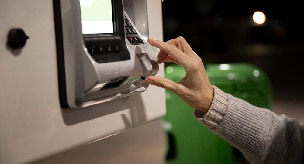К чему готовиться тем, у кого вклад в банке больше 500 000 рублей