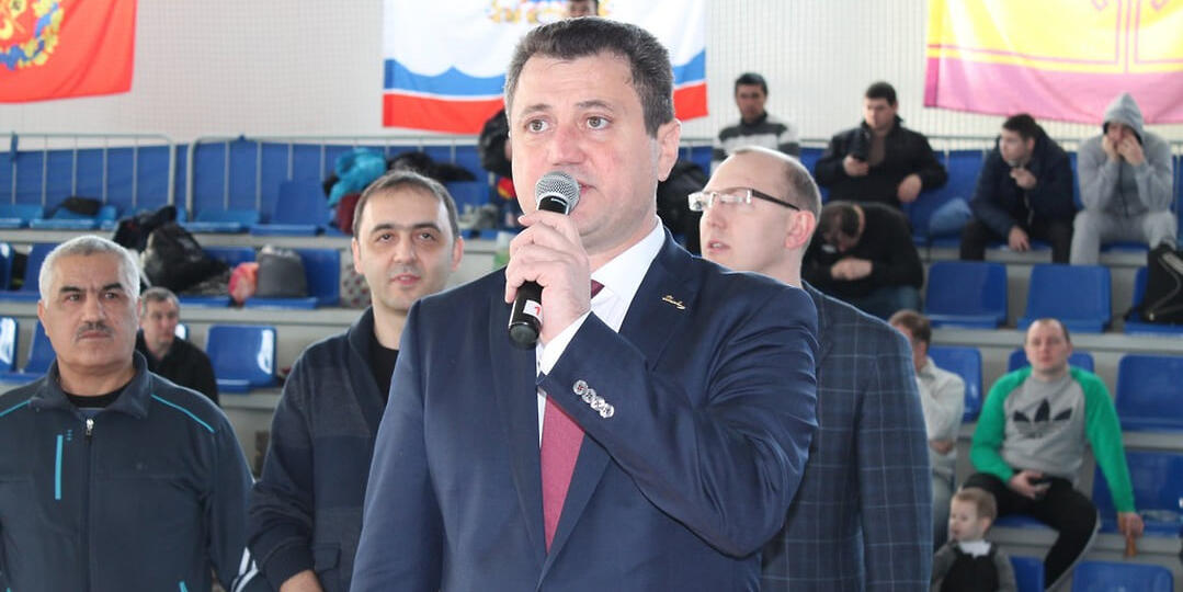 В Ульяновске экс-глава азербайджанской диаспоры требует выдать удостоверение апатрида