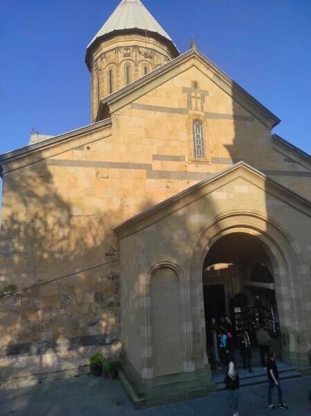    Собор Сиони — главный храм Тбилиси Фото: Анна Табаева, личный архив