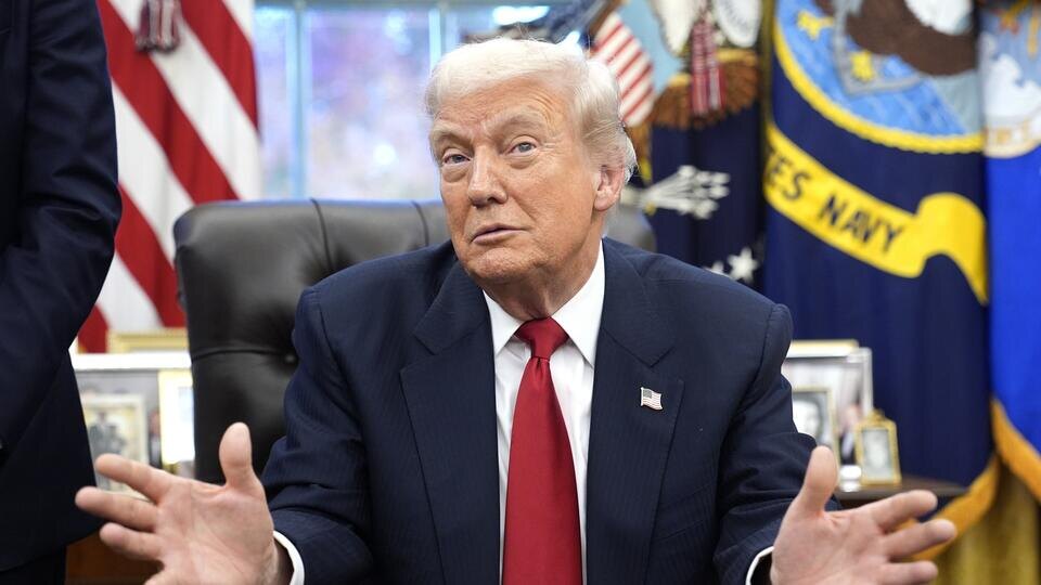     Трамп: размороженные активы Ирана могут пойти на закупку продукции у США www.globallookpress.com/Yuri Gripas