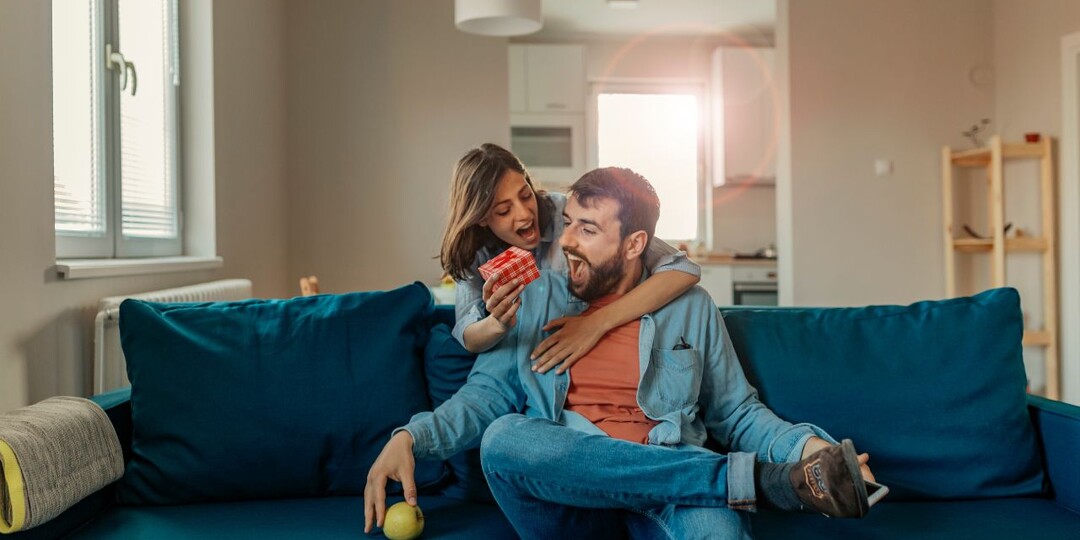– Собери вещи и исчезни из жизни моего мужчины, – говорит любовница, а мне смешно
