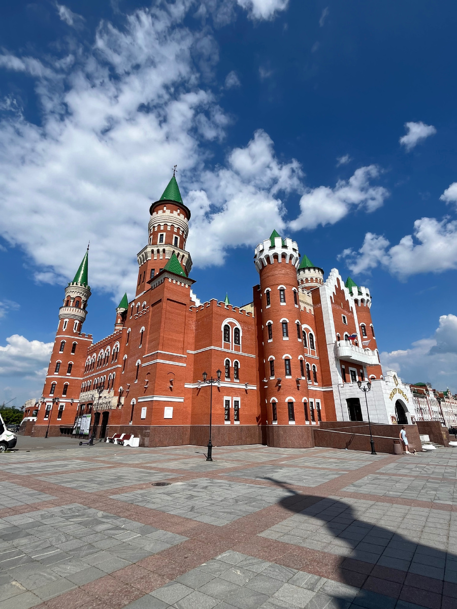 Очень красивое здание
