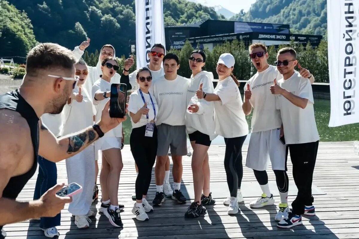 команда с Олимпийским чесмпионом Никитой Нагорным