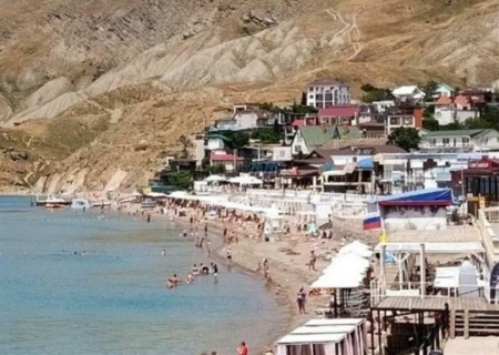 Без бензина, без туристов, без прогнозов: Крым переходит в режим выживания