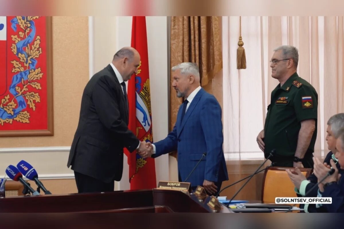    Евгений Солнцев награждён медалью «За укрепление боевого содружества»