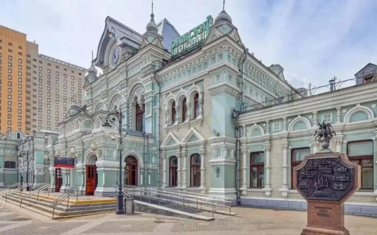    РЖД в третий раз выставили на продажу Рижский вокзал за 4 млрд рублей Фото с сайта Авито