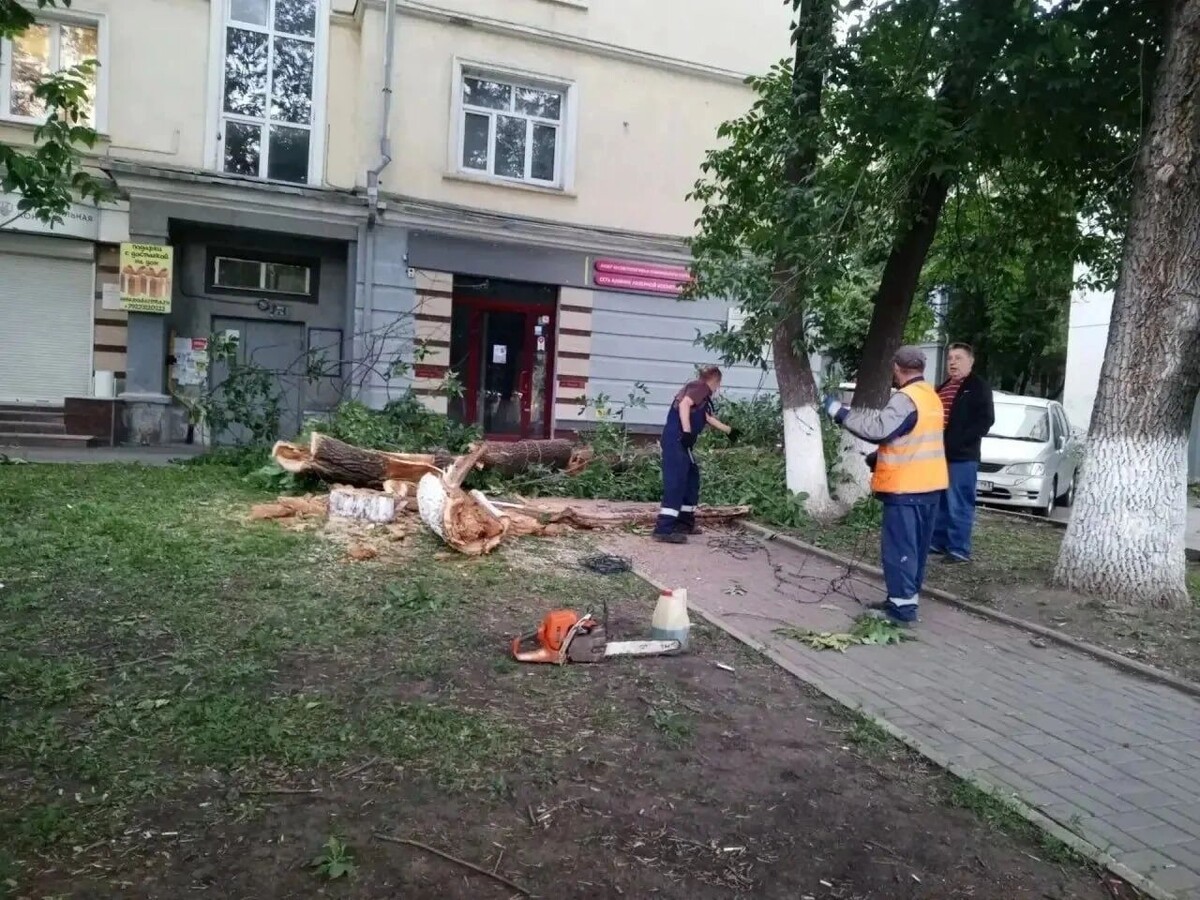    Последствия непогоды в Уфе   t.me/ufacityinfo