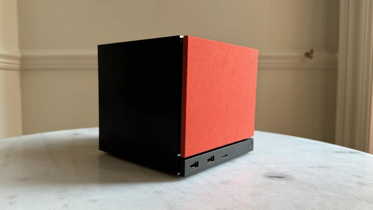 Внешний вид Steam Machine. Источник: Eurogamer