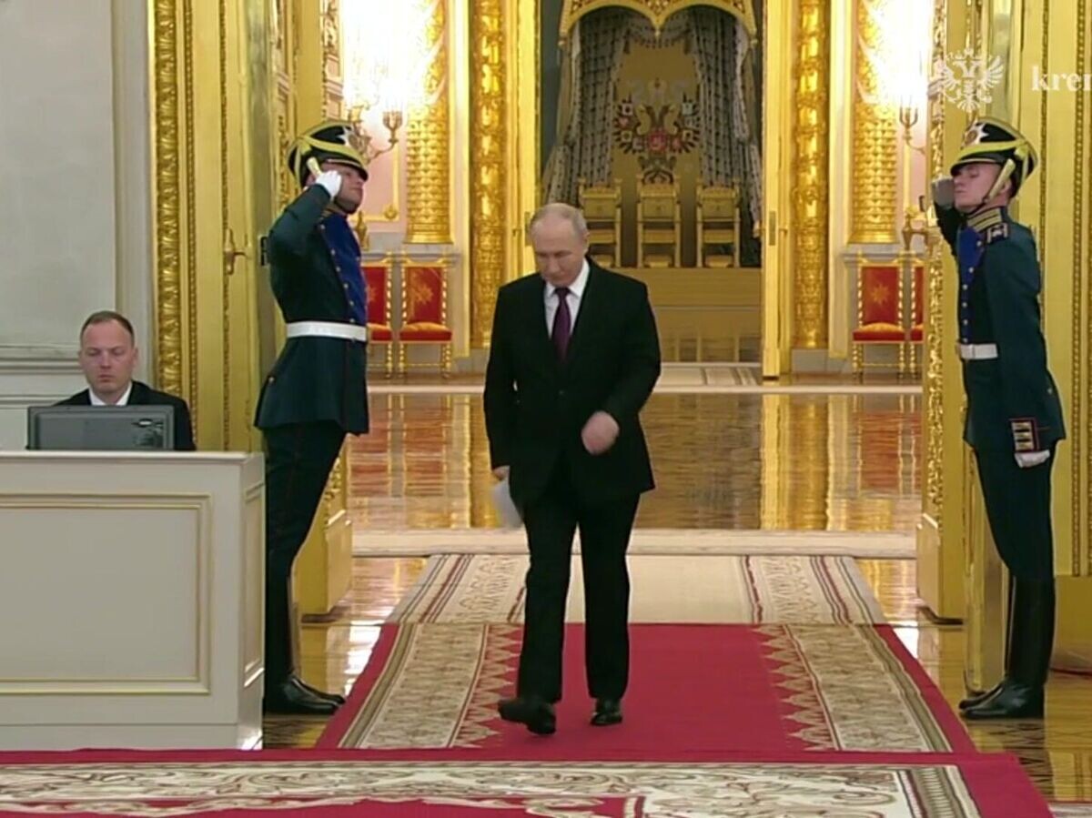    Выступление Путина на встрече с лучшими выпускниками военных вузов в Москве | © kremlin.ru