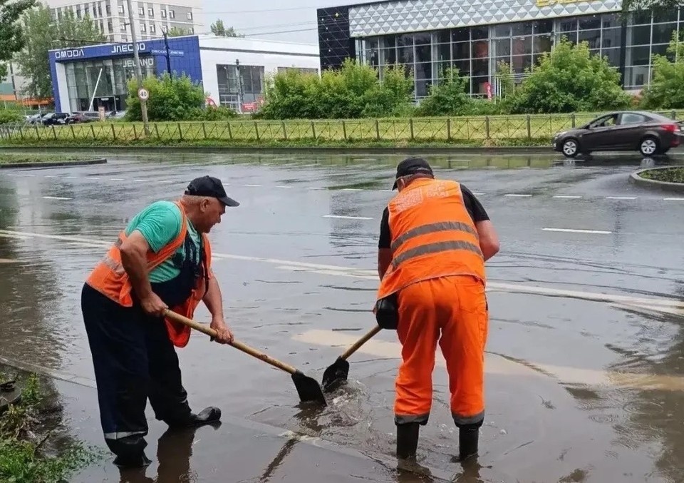    Подтопления устранили на проспекте Победы, улицах Зорге, Тукая. Фото: мэрия г. Казань