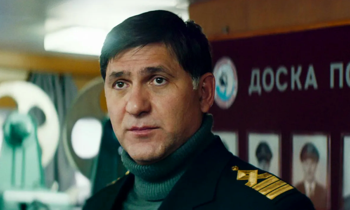 Сергей Пускепалис в фильме "Ледокол" 
