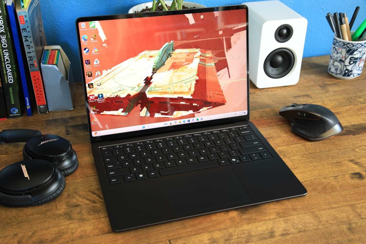    Бюджетные Surface вернулись, но снова с 8 ГБ RAM