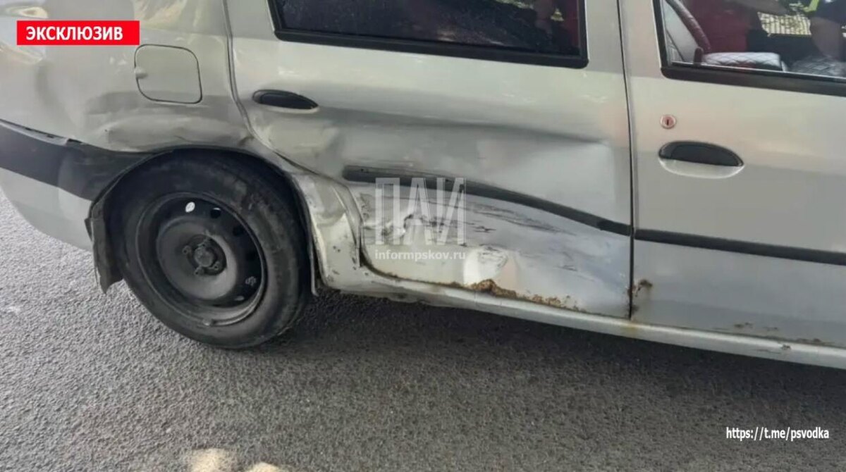 Два автомобиля Renault столкнулись в Пскове
Фото: из канала «Псковская сводка» в МАХ
