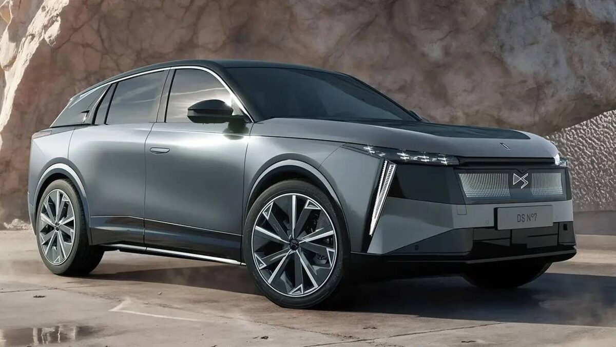    dsautomobiles.com