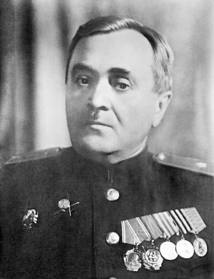    "Священная война" была написана Александром Васильевичем Александровым на стихи Василия Ивановича Лебедева-Кумача буквально за день / Фото: РИА Новости