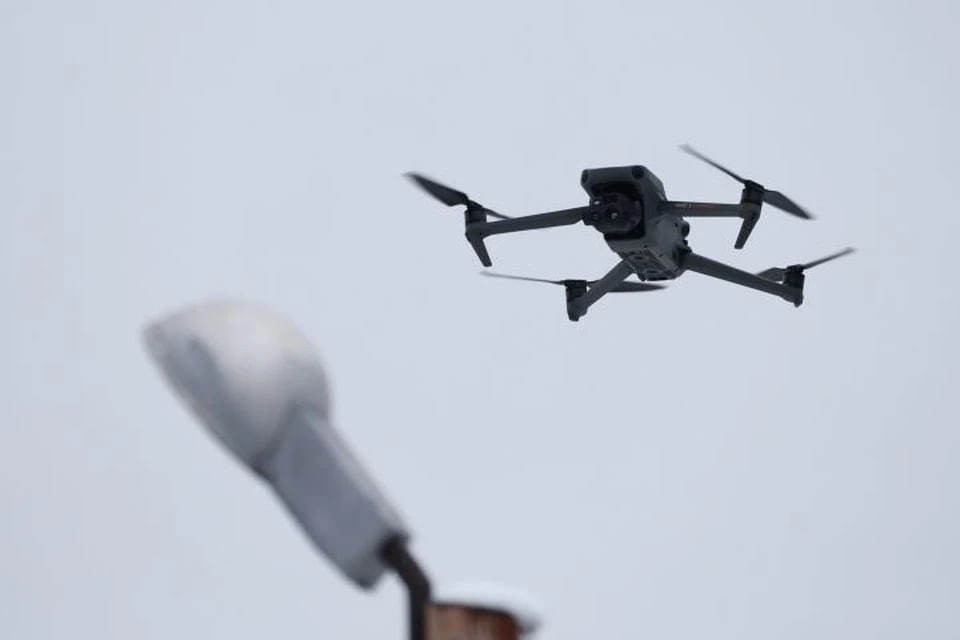    Губернатор области Евгений Солнцев обратился к жителям с призывом сохранять спокойствие и доверять только проверенным источникам Олег УКЛАДОВ