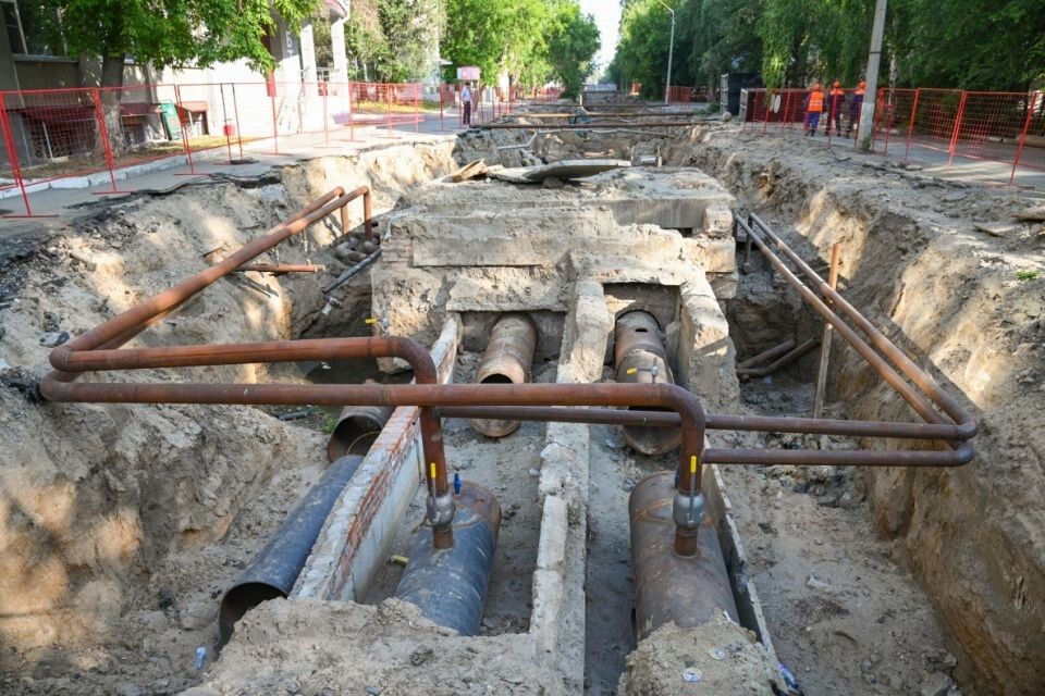    Реконструкция теплосети на улице Деповской. Источник: barnaul.org