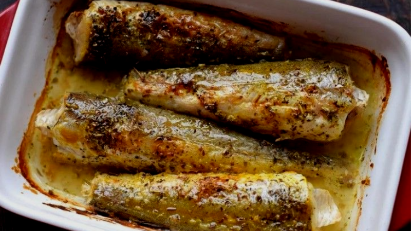 Сочный минтай в горчичной корочке: рыба, которая тает во рту