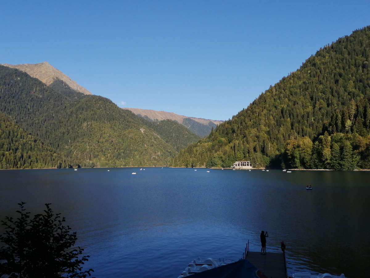 Озеро Рица (Абхазия). Фото автора