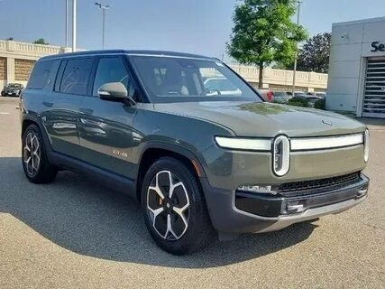 Rivian R1S Quad Motor: цена, характеристики и запас хода
