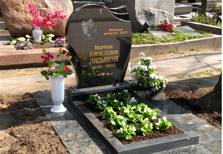 Марина Ладынина и Сергей Филиппов. Незабываемые звезды советского кино родившиеся 24 июня