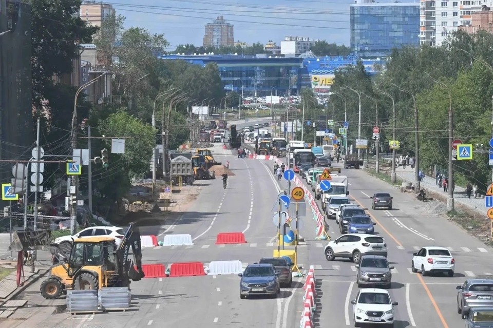    Ремонт улицы стартовал в ночь на 23 июня. Фото: vk.com/a.brechalov