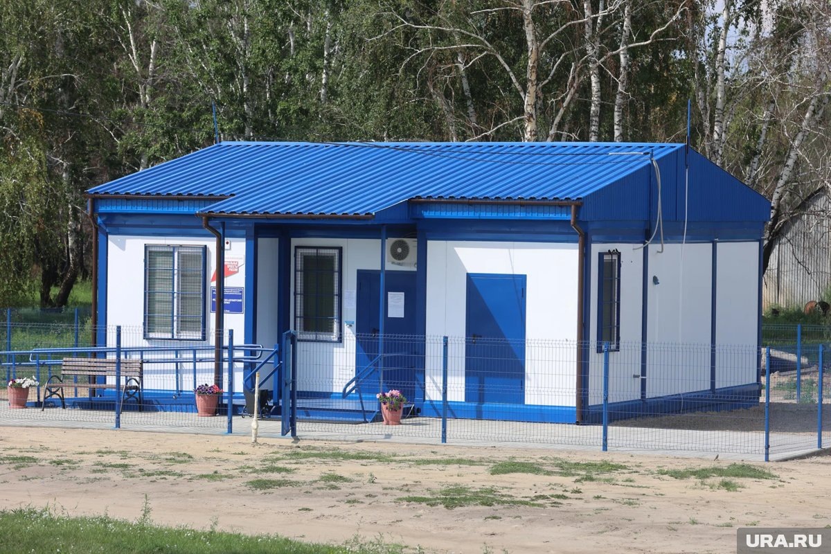     В ФАПе прорвало канализационную трубу