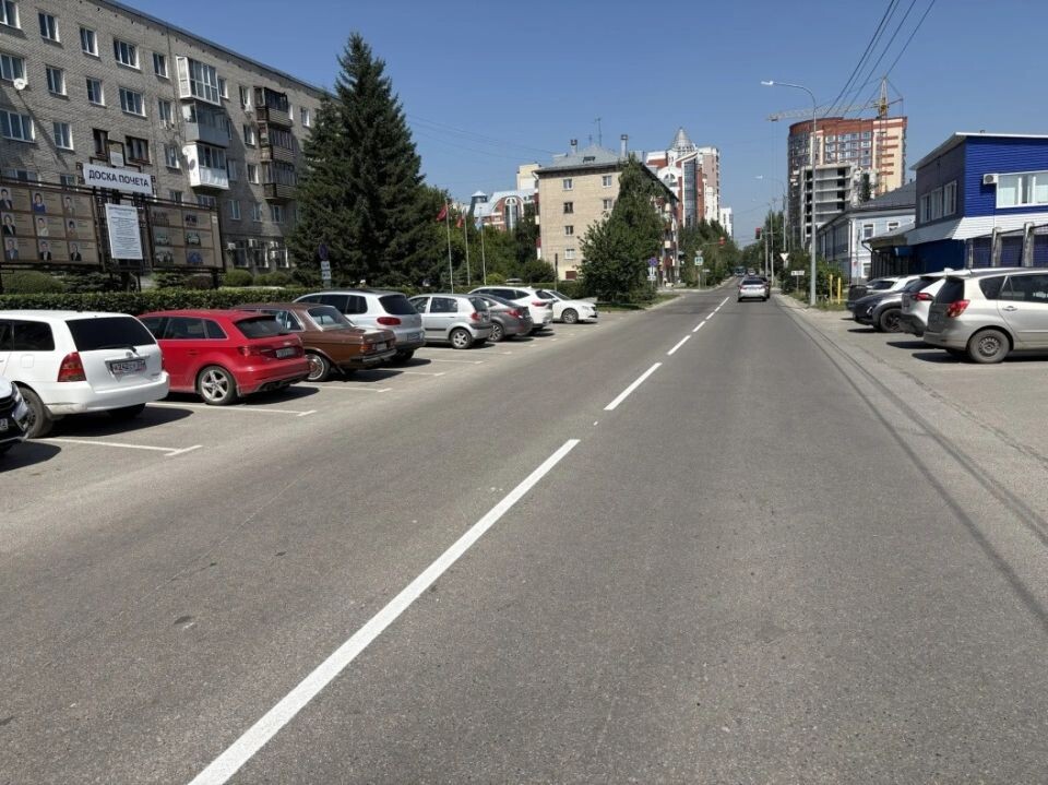    Обновленная дорожная разметка в Барнауле. Источник: barnaul.org