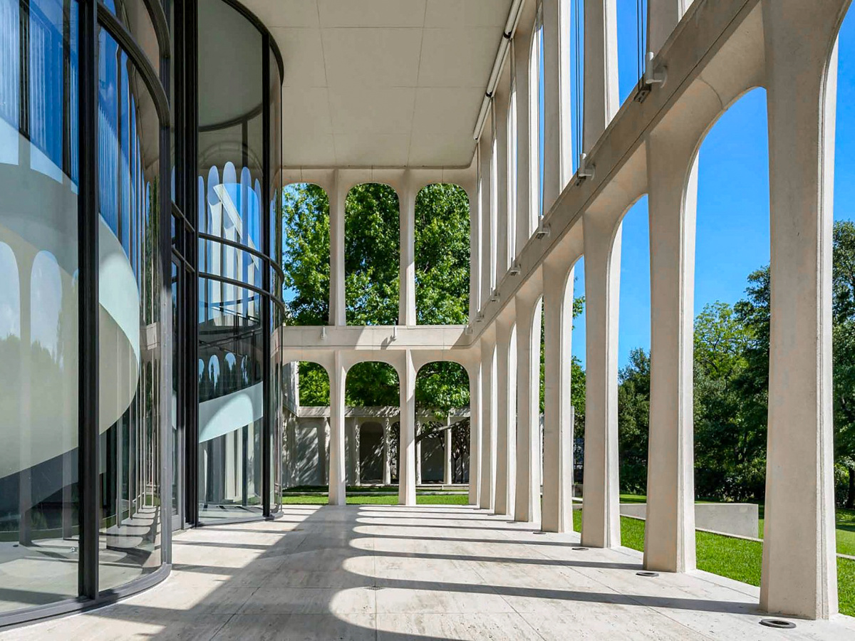 Architect: Philip Johnson | Geo: New York, USA