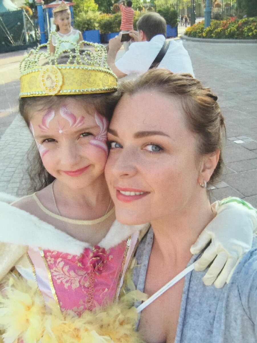    Светлана Антонова с дочерью МариейСоцсети Светланы Антоновой