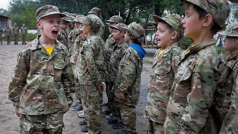 Пора готовить детей к войне с НАТО: Выступление депутата Госдумы вызвало огромный резонанс