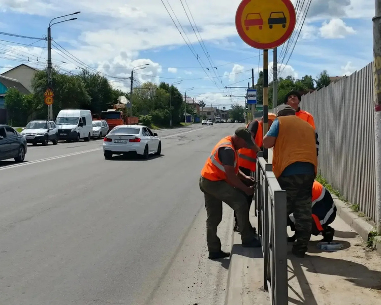     В Курске приступают к ремонту дорог на улицах Кавказская и Пучковка