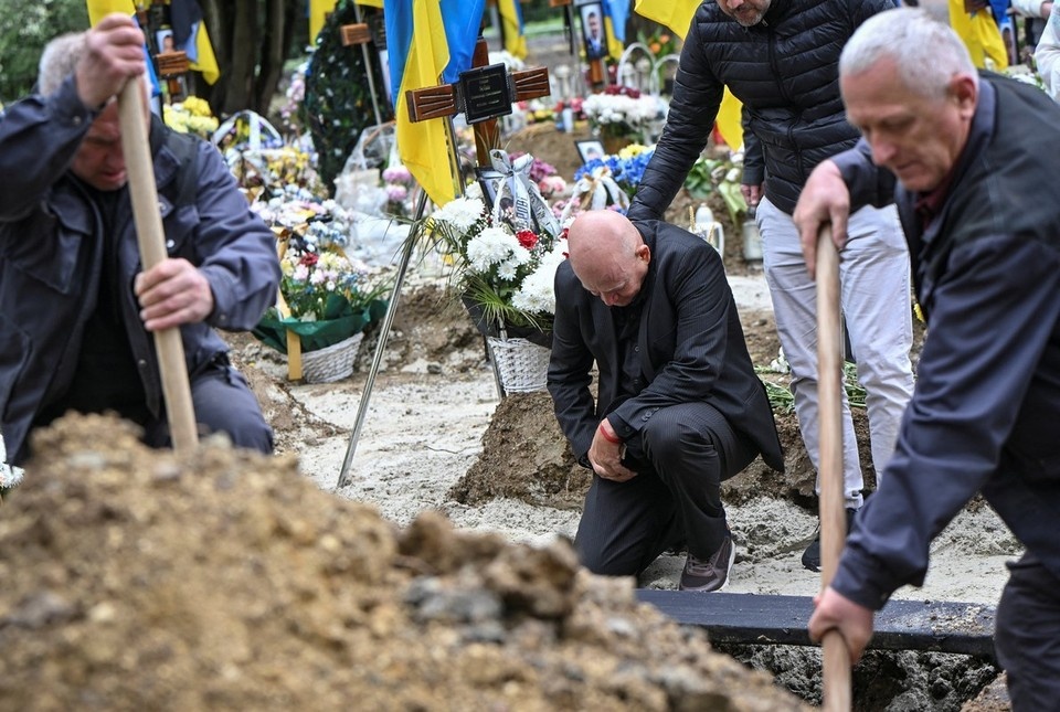    Общие безвозвратные потери ВСУ составили за четыре с небольшим года более 2,4 миллиона боевиков. REUTERS